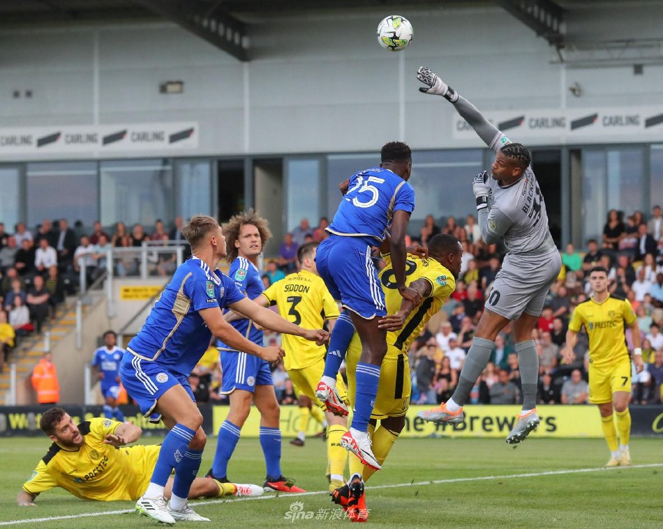 了他的个人 了他的个人