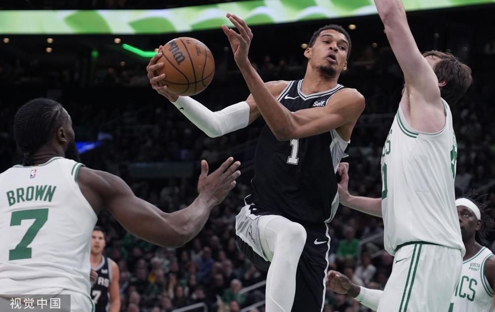 关键时刻往 关键时刻往